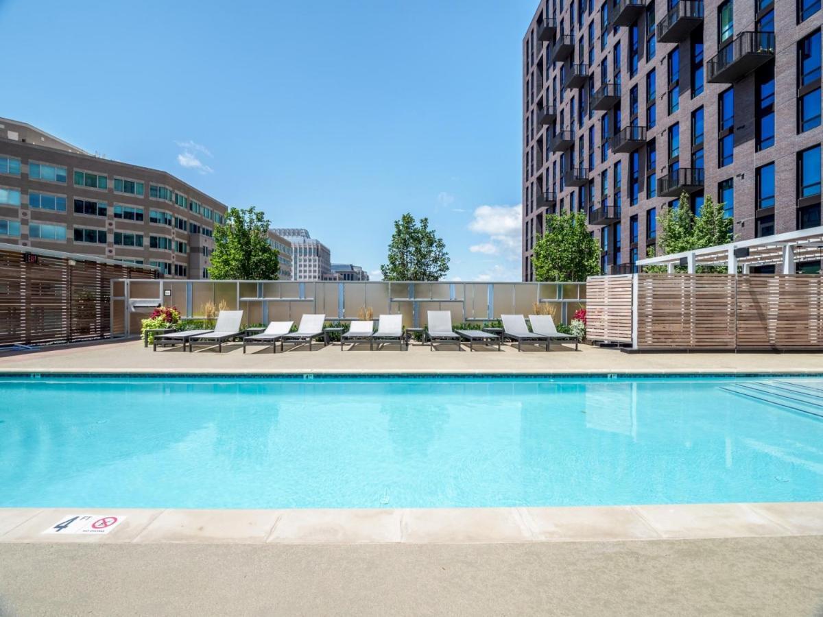 Global Luxury Suites At Reston Town Center ภายนอก รูปภาพ